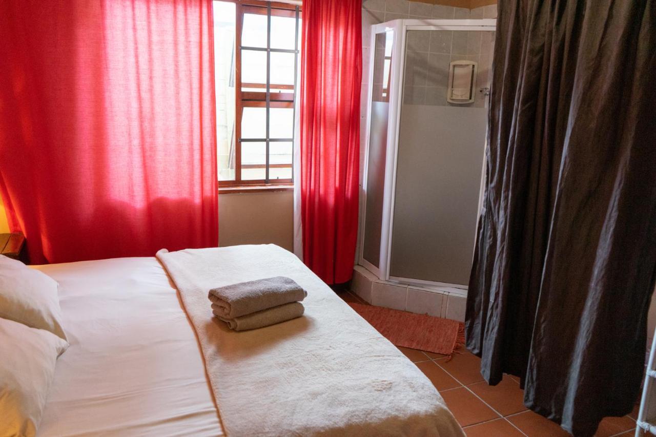 Hostel Shark Shack Backpackers Mossel Bay Exteriér fotografie